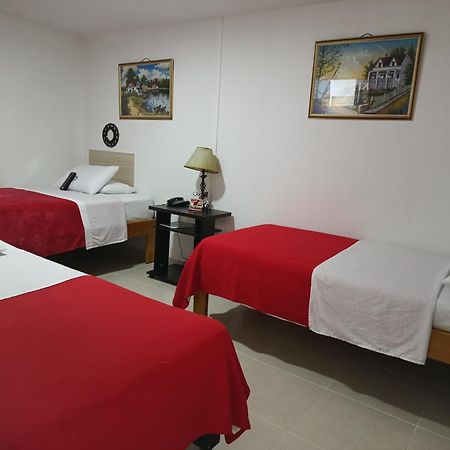Hotel Mirador Plaza Pereira Kültér fotó