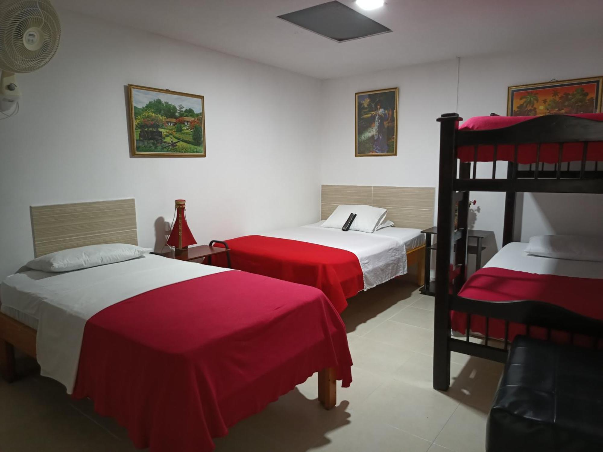Hotel Mirador Plaza Pereira Kültér fotó